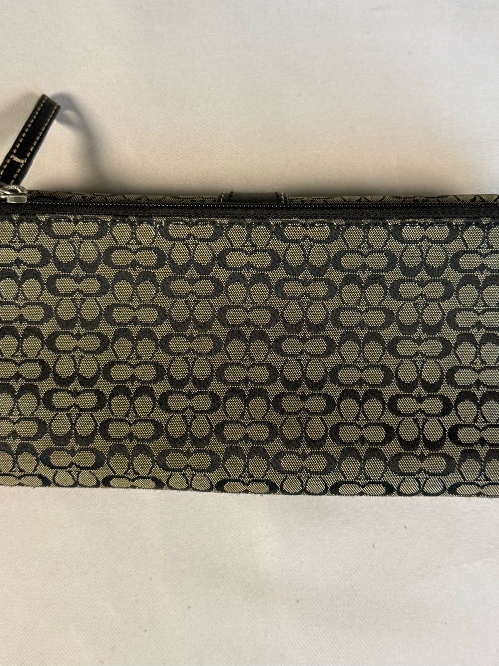 Coach SoHo Signature Trifold Wallet - Picture 3 of 7